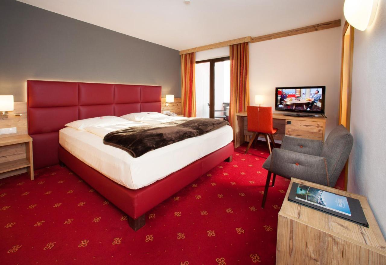 Hotel Bruno Fügen Dış mekan fotoğraf
