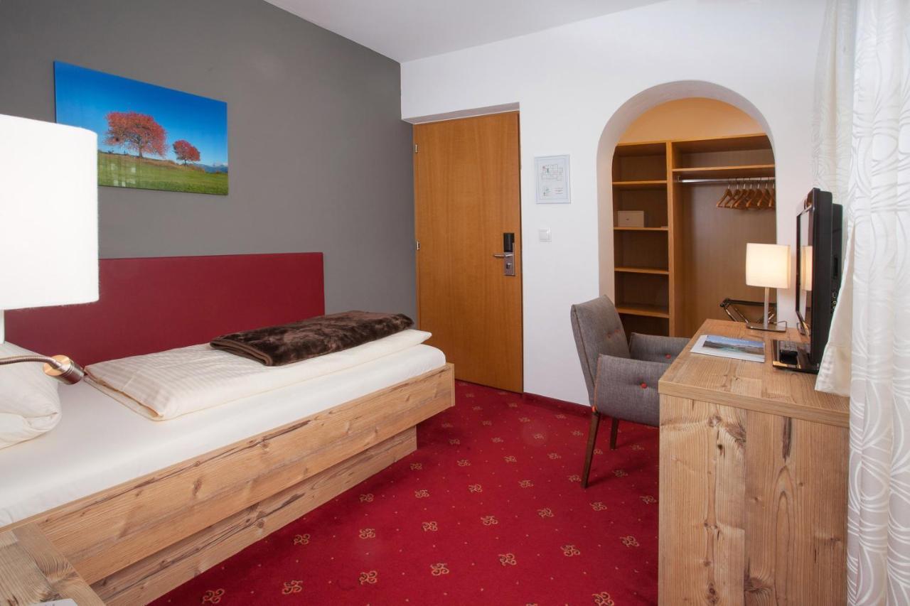Hotel Bruno Fügen Dış mekan fotoğraf