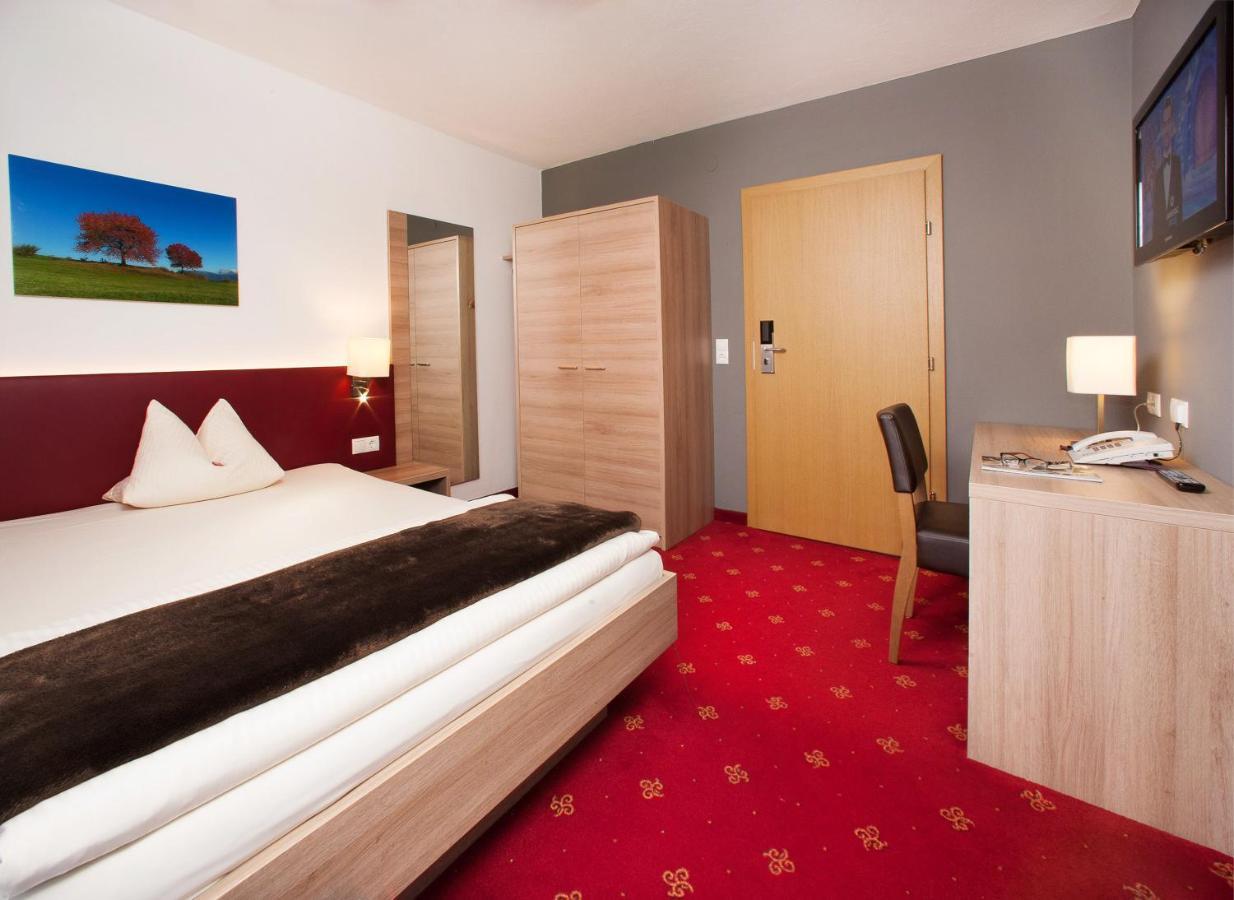 Hotel Bruno Fügen Dış mekan fotoğraf