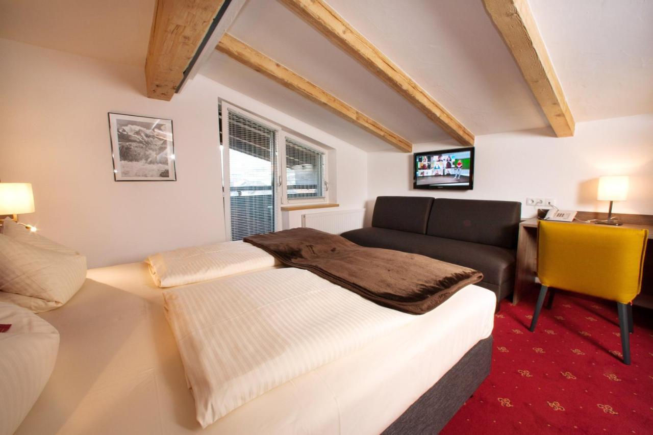 Hotel Bruno Fügen Dış mekan fotoğraf