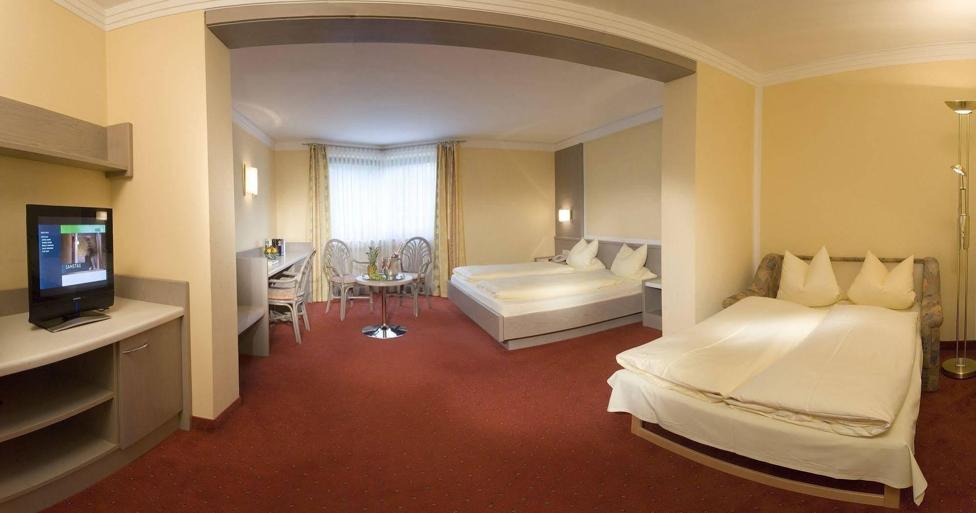 Hotel Bruno Fügen Dış mekan fotoğraf